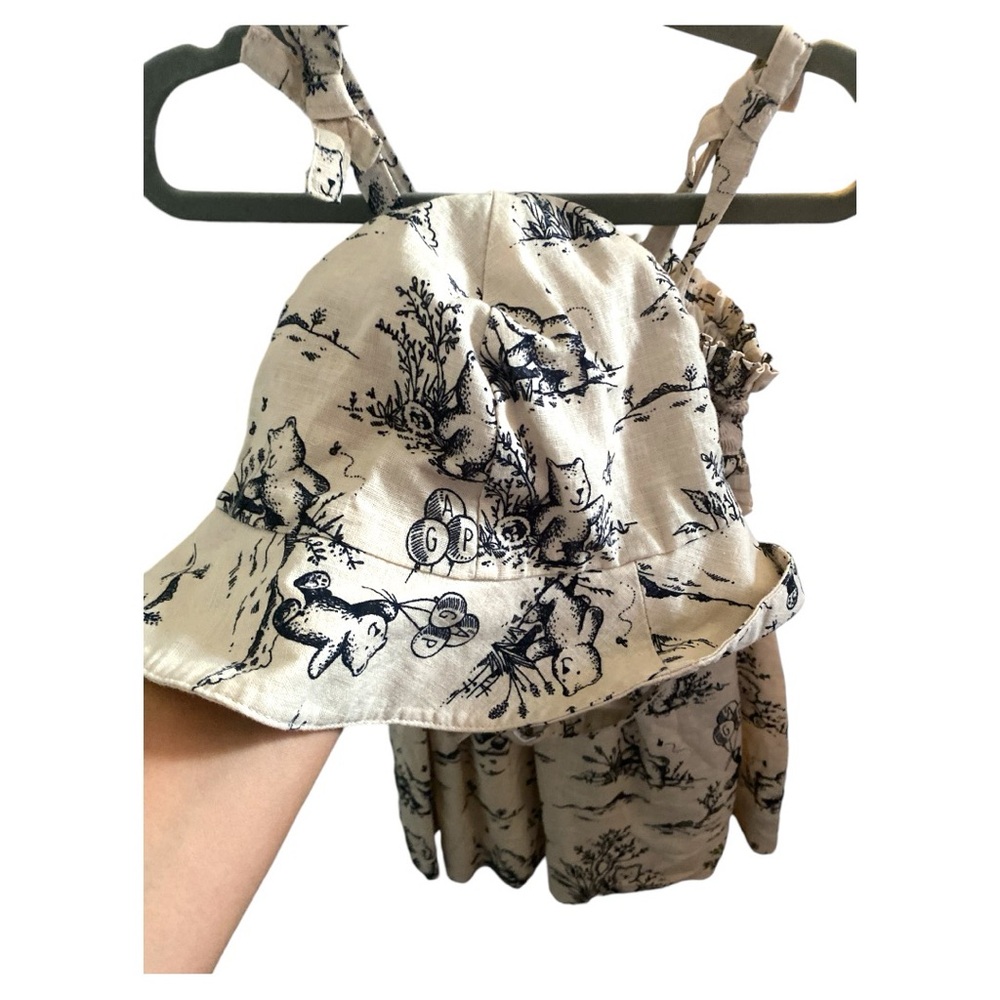 GAP Baby Linen -Cotton Brannan Bear Dress Set MATCHING HAT SIZE 18-24